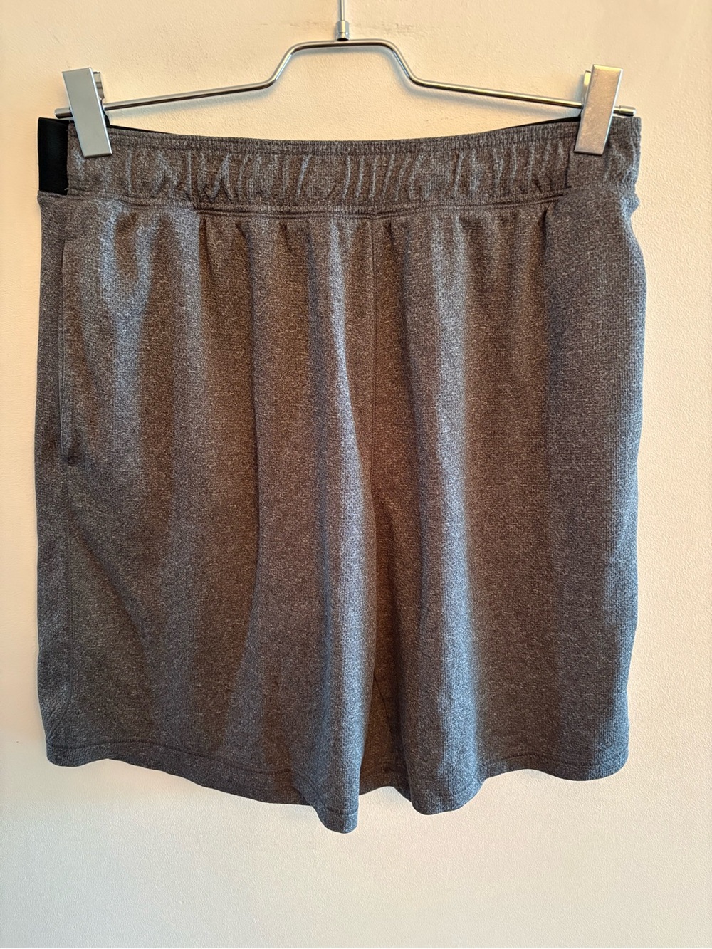 Athletic Works Men's Heather Gray Athletic Shorts size L